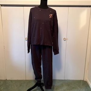 NWT peloton sweat suit